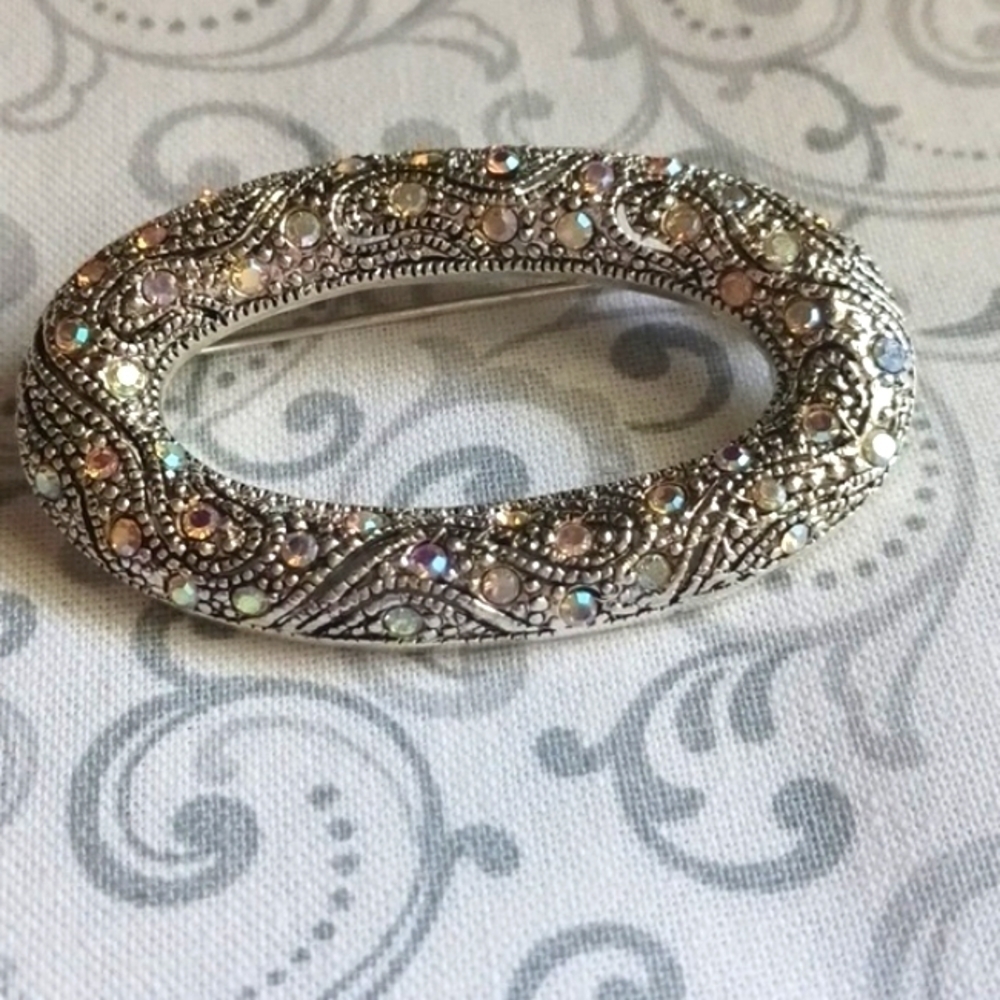 Sparkle Crystal Oval Silver Brooch